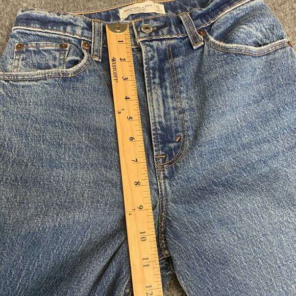 Abercrombie & Fitch Jeans  25/0s Short CURVE LOVE 90s Straight Ultra High Rise - Picture 9 of 10